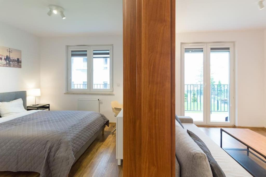 Zablocie Cozy Escape Apartment Krakow Luaran gambar